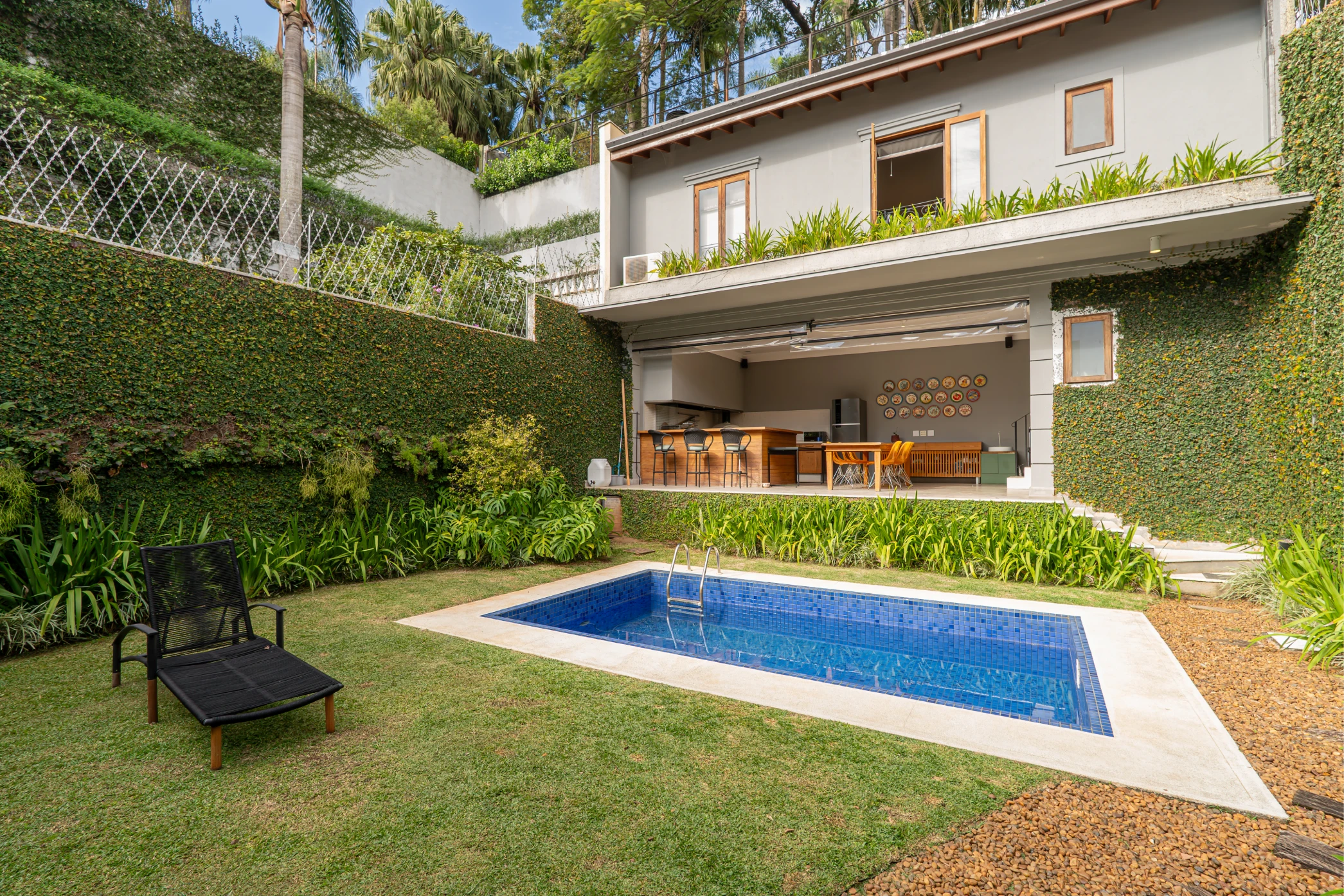 Área de piscina do imóvel